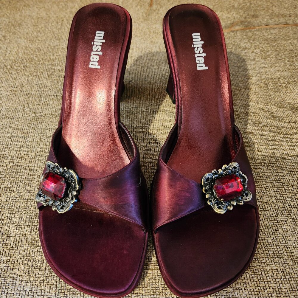 Red satin Unlisted by Kenneth Cole sandals